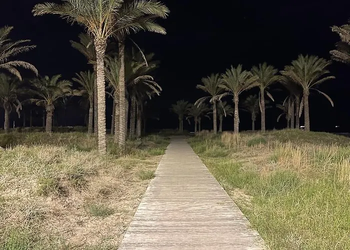 Appartement ‘’Los Pinos’’ 50m de la plage